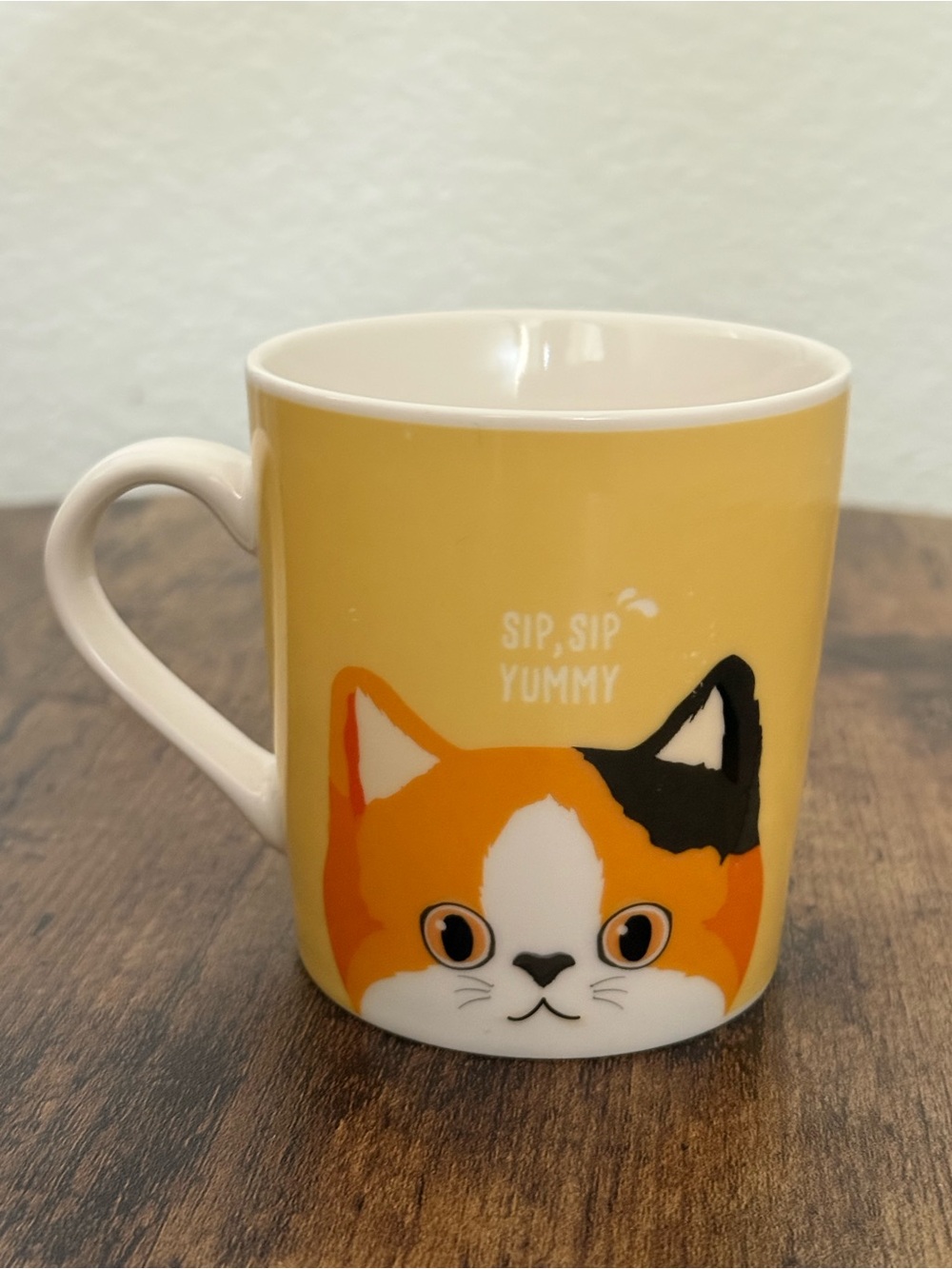 Daiso Mini Cat Mug Yellow Sip Sip Yummy Small Kawaii Hidden Nose Small Mug